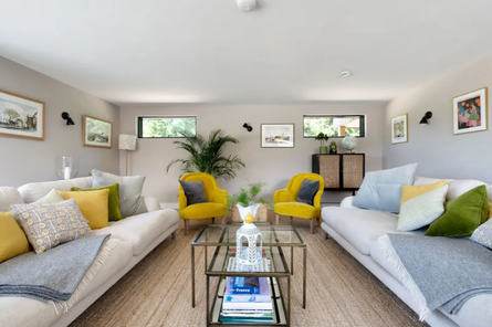 Особняк продається за 6 доларів, нерухомість у Великій Британії. дешеве житло, конкурс, курйози, фото