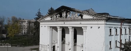 Будівля в Маріуполі, маріуполь, руйнування в маріуполі, обстріл маріуполя, маріуполь жертви, маріуполь бомбардування, маріуполь руїни