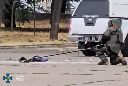 Взрывотехник обезвредил взрывчатку, которой планировали взорвать ТЦК в Одессе