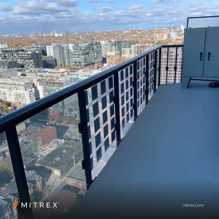 Сонячні панелі, огорожа, паркан, SolaRail, Mitrex, фото