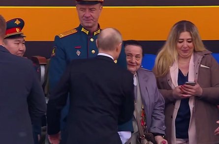 Парад 9 травня, Москва, парад, трибуна, якут