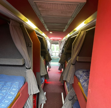 Аренда жилья, недвижимость, дом, старые автобусы, Великобритания, недвижимость, фото, курьезы, Великобритания, недвижимость, фото