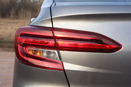 фонари Renault Taliant, новый Renault Taliant, Renault Taliant 2025, Renault Taliant 2025, седан Renault Taliant, Renault Logan