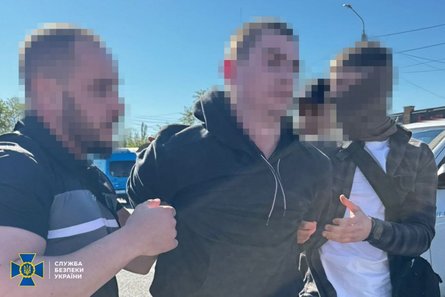 Теракт в Днепре — взорвано авто военнослужащего