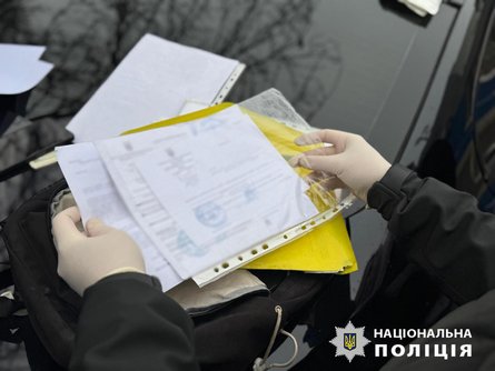 Поліцейські викрили на Одещині 24-річного військовослужбовця РТЦК та СП на хабарництві