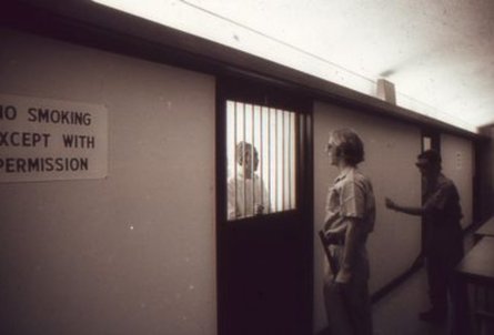 Стэнфордский эксперимент, Филипп Зимбардо, наука, психология, тюрьма