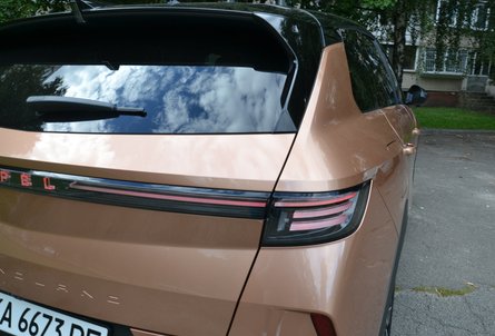 фонарь Опель Грандленд