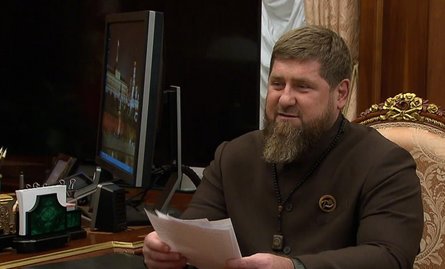 Рамзан Кадыров, Кадыров умер, Кадыров умирает, Кадыров диализ, отравление Кадырова, состояние Кадырова, замена Кадырову, Ахмат Кадыров, кланы Чечни, Кадыров Путин, Кадыров пересадка почки, что со здоровьем Кадырова, сын Кадырова