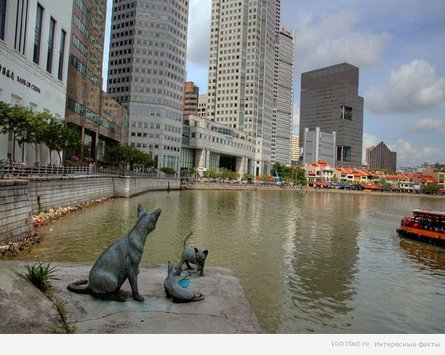 сингапурская кошка памятник