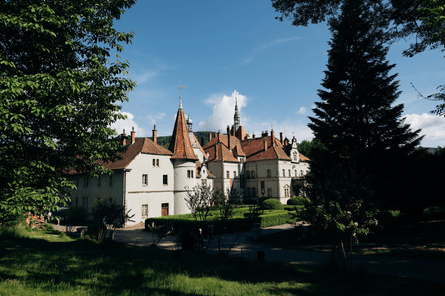 Палац Шенборнів в Закарпатській області