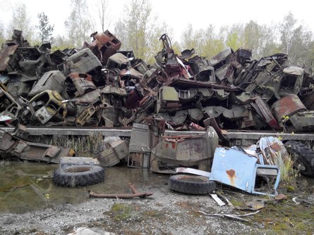 Чернобыль, зона отчуждения, радиация, интервью, ремонт в заброшенном доме, авария на АЭС, мутанты