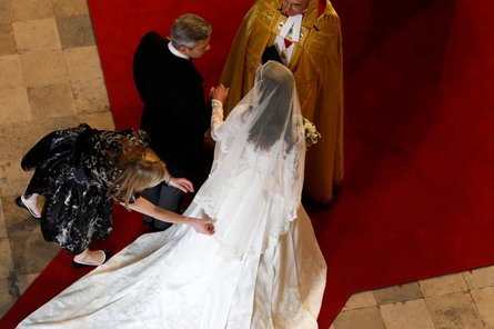 Кейт Миддлтон свадьба свадебное платье Сара Бертон