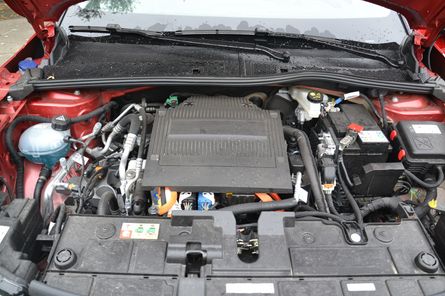 мотор Citroen e-C4, Citroen C4, новый Citroen e-C4, электромобиль Citroen, электромобиль Citroen