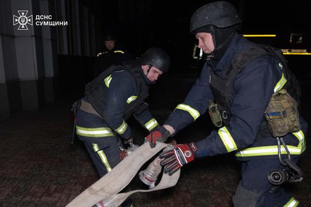 Российский дрон ночью ударил по железнодорожной станции в Сумах