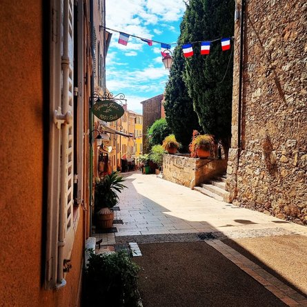 Борм-ле-Мимоза, лазурный берег