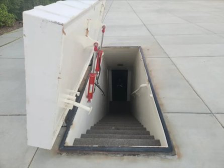 Вход в бункер