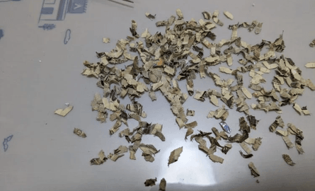 Деньги, купюра, 10000 иен, японские деньги, японский банк, кусочки бугами, собирал как пазл, уничтожитель бумаги