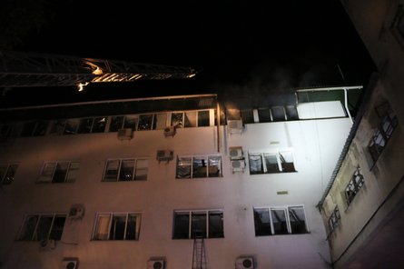 обстрел Киевский район, харьков, обстрел харькова, попадание снаряда, дом в харькове