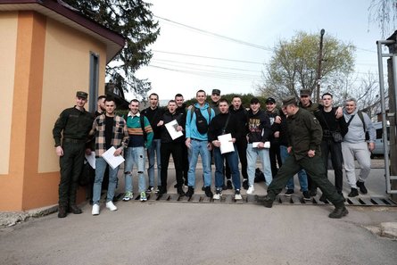 Мобілізація в Україні, указ про демобілізацію, демобілізація строковиків, війна РФ