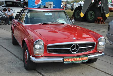 Mercedes-Benz SL W113