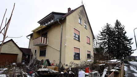 Миллионера путают с нищим, богатство, состояние, недвижимость, жилье, курьезы, Германия, фото