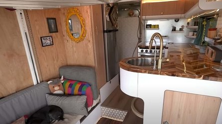 Mitsubishi Fuso, автодом Mitsubishi, дом на колесах, грузовик Mitsubishi