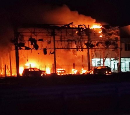 Ночная атака дронов, ночная атака БПЛА, ночная атака беспилотников, ночная атака, ночной удар, ночной обстрел, взрывы