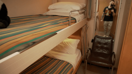 Каюта на кораблі, спальня
