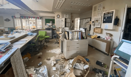 Блогер проник в заброшенный пункт АЭС, атомная станция, взрыв, трагедия на Фукусиме, Фукусима-1 пункт управления, заброшенная АЭС