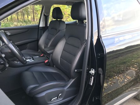 mg hs, morris garages, mg hs автомобиль, mg hs 2021, mg hs отзывы, тест драйв mg hs, mg hs интерьер, кресло водителя mg hs