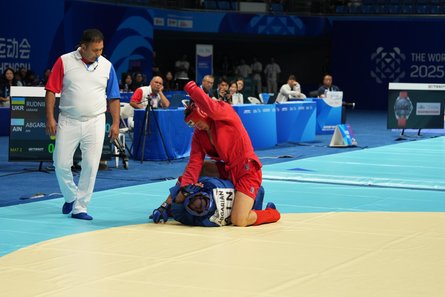 Українські самбісти на Всесвітніх іграх 2025 перемогли росіян