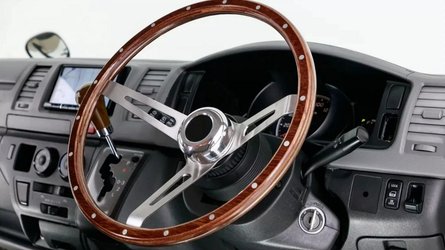 салон Toyota Vanace, Toyota Hiace, Toyota Hiace H200, минивэн Toyota