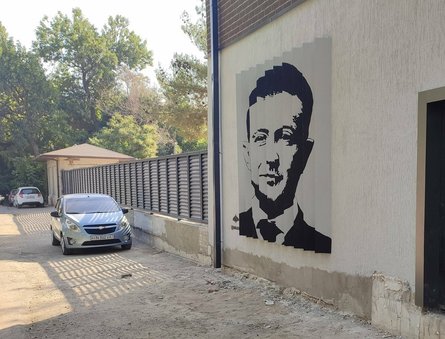 Володимир Зеленський та Володимир Зеленський