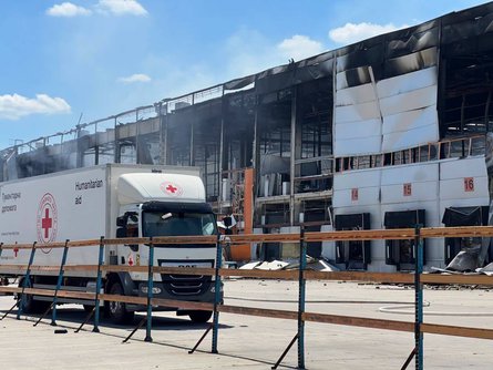 Росія знищила гуманітарний склад Українського Червоного Хреста