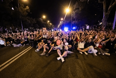 Протест в Испании из-за выселения пенсионерки