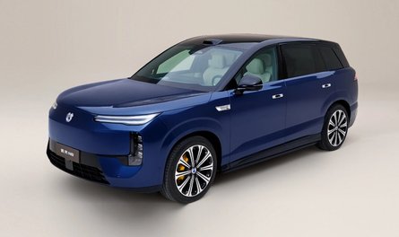 BYD представила Denza N8