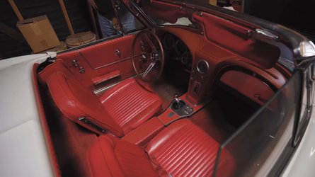 Салон Chevrolet Corvette 1964, Chevrolet Corvette