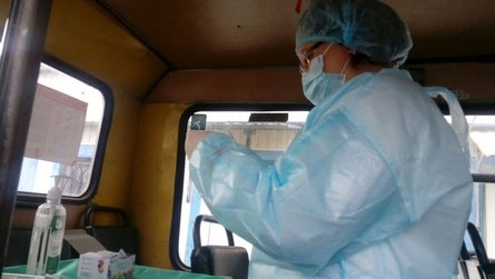 вакцинація в автобусі