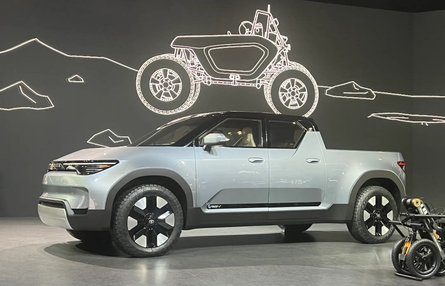 Toyota EPU, Автошоу в Токіо, Japan Mobility Show, Toyota Century, Honda Prelude, Suzuki Swift, Toyota Land Cruiser