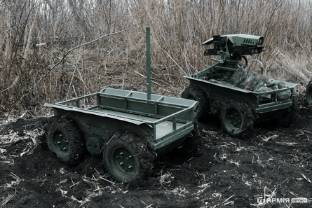 Тарган, дрон Тарган, наземні дрони, роботизовані комплекси, наземні комплекси, дрони, українські дрони, українські розбробки