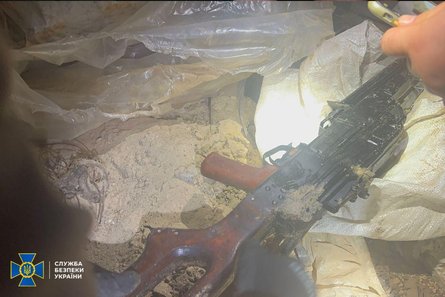 СБУ, задержание СБУ, священник УПЦ МП, храм УПЦ МП, оружие, боеприпасы, война с Россией