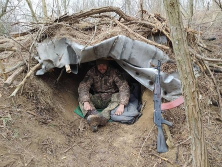 Андрей Ткачук, укрытие на позициях