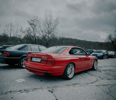 BMW 850