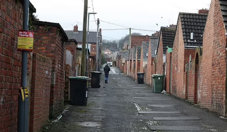 Город-призрак в Великобритании, шахтерский поселок превратился в пустыню без людей, упадок промышленности, фото