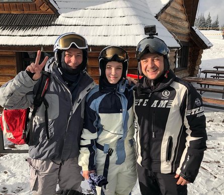 володимир зеленський, Буковель, соціальна дистанція, без маски, карантин