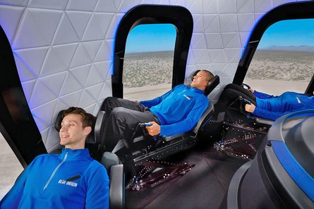 На борту New Shepard, Blue Origin