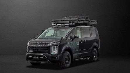 Mitsubishi Delica D:5