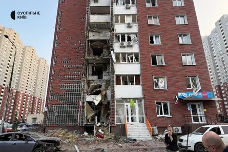 У ЗМІ показали наслідки нічної атаки на Київ 10 червня