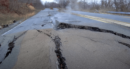 Город в США, Централия, пожар в городе, горит до сих пор, покинули дома, эвакуация жителей, Silent Hill, заброшенный город, Централия,
