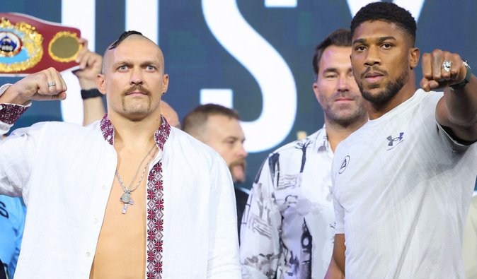 На первой строчке: Усик возглавил мировой боксерский рейтинг журнала The Ring